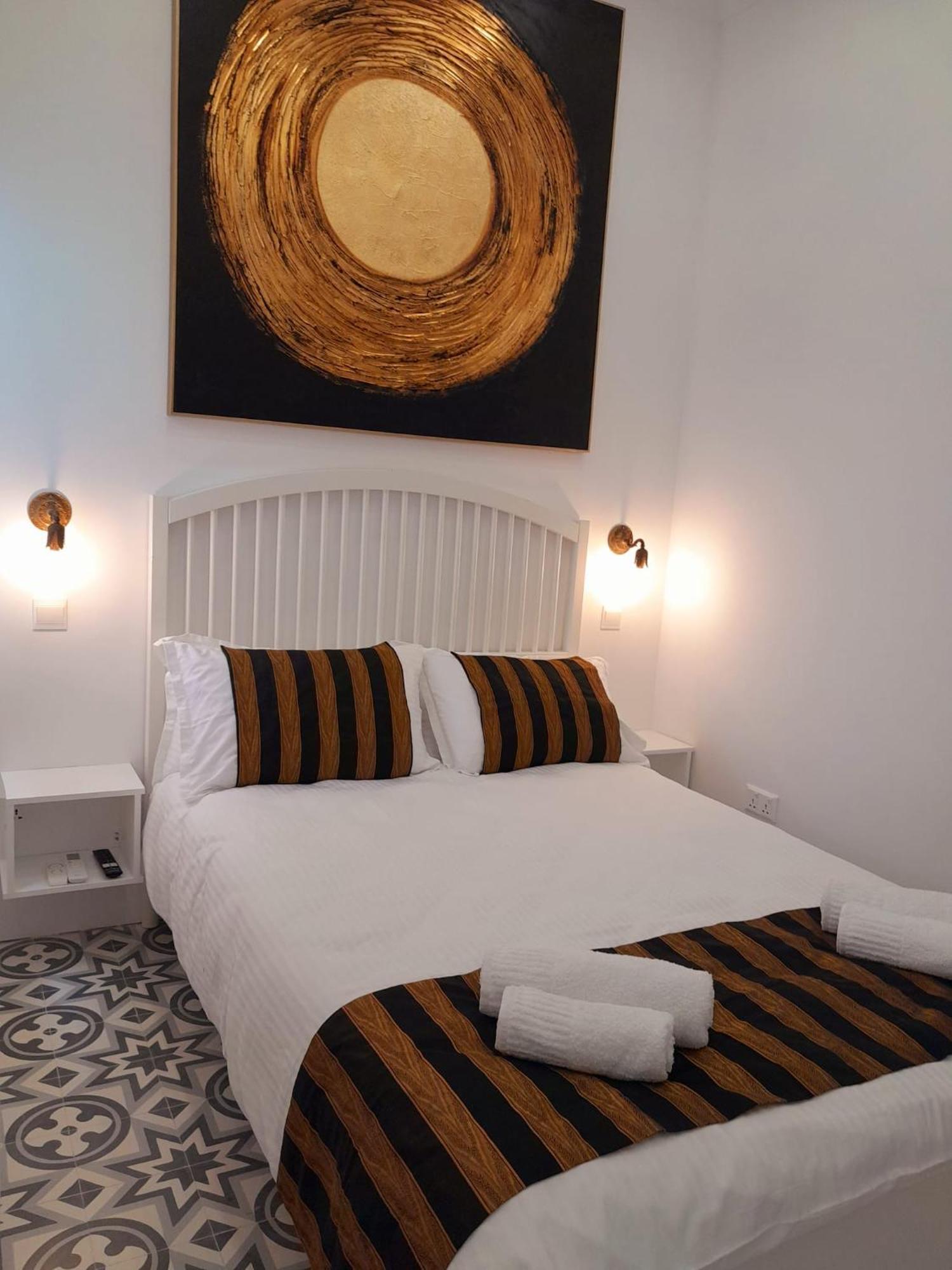 Charming Town House In Cospicua, Valperga Rooms Екстериор снимка
