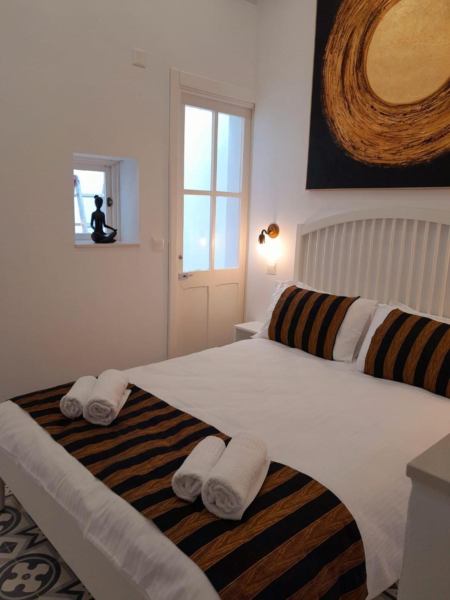 Charming Town House In Cospicua, Valperga Rooms Екстериор снимка