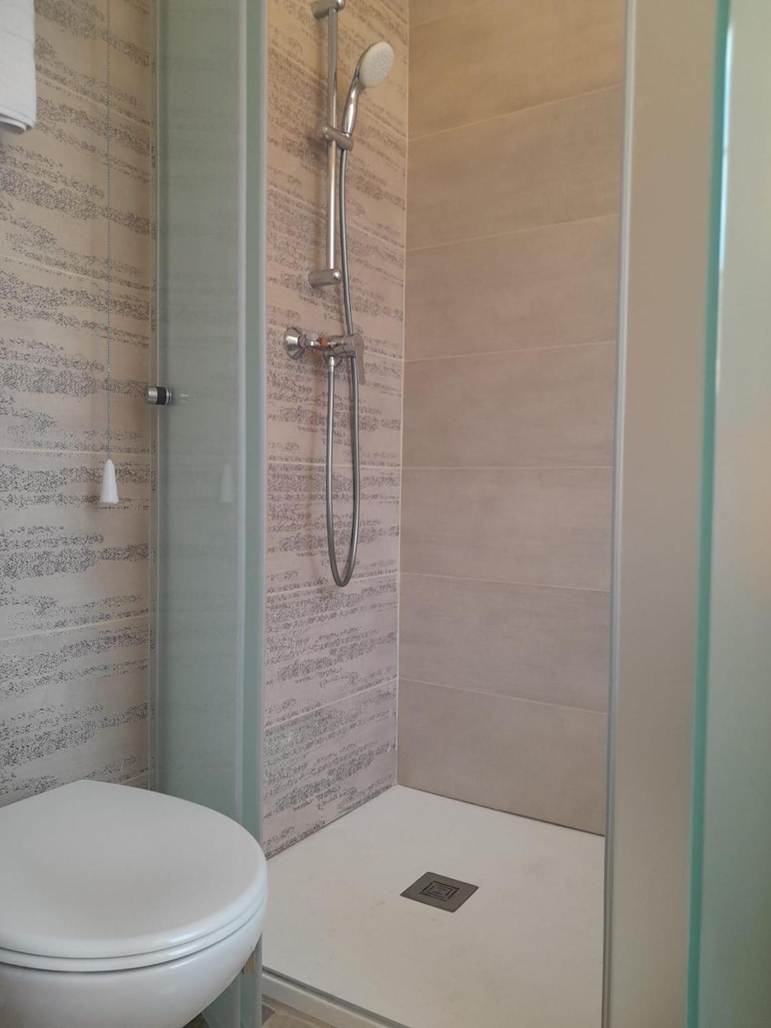 Charming Town House In Cospicua, Valperga Rooms Екстериор снимка