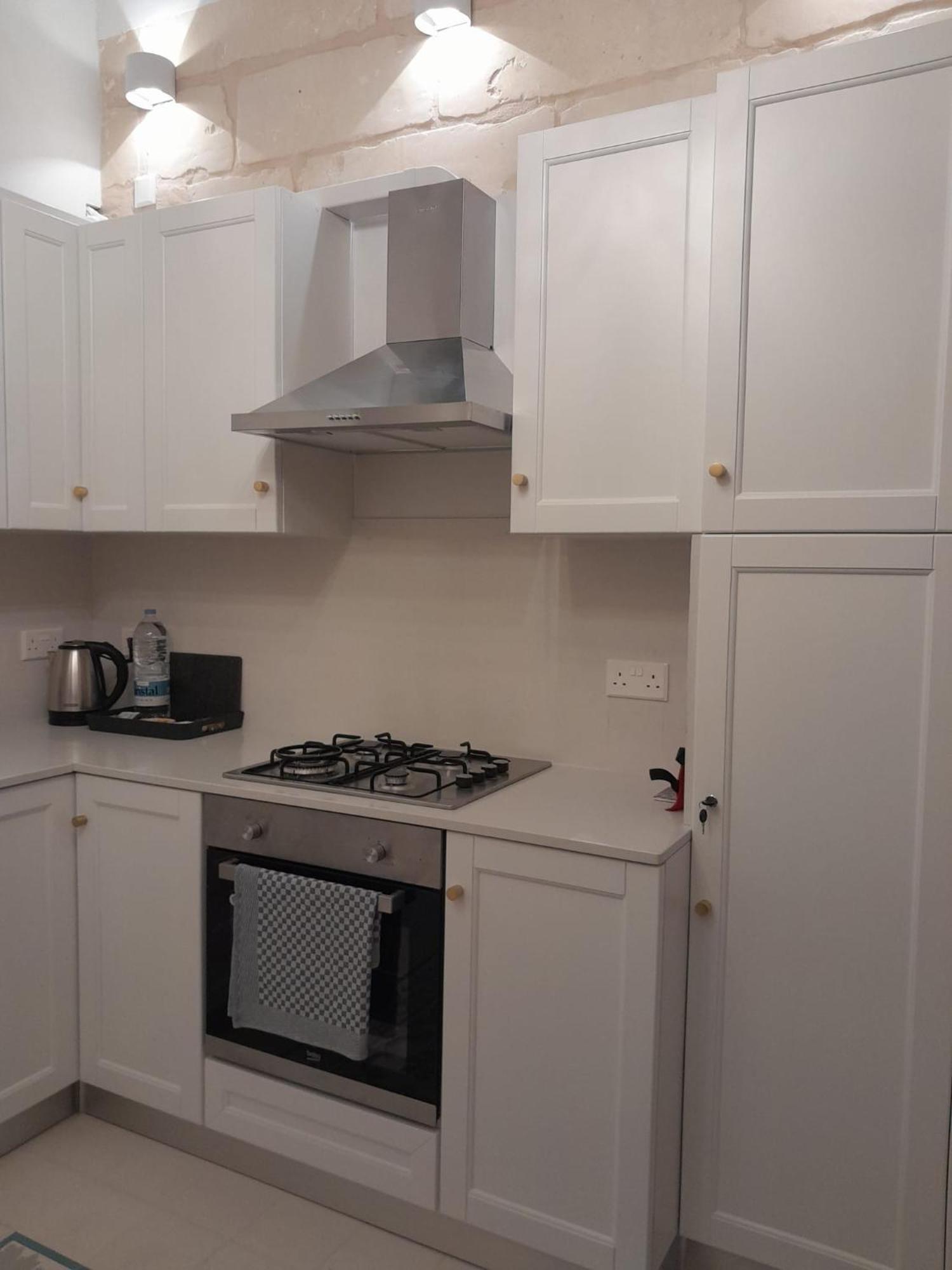 Charming Town House In Cospicua, Valperga Rooms Екстериор снимка